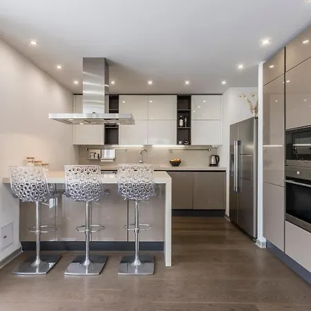 Lazarica Penthouse *
