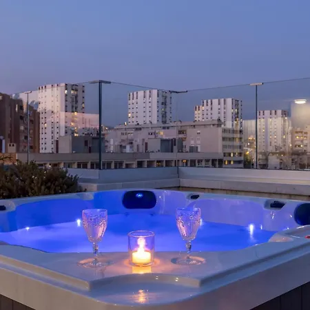 Lazarica Penthouse 아파트 *