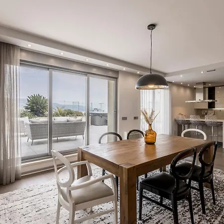 Lazarica Penthouse 아파트 스플리트