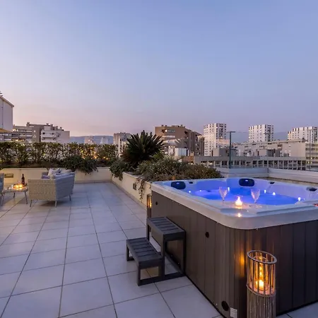 Lazarica Penthouse דירה ספליט