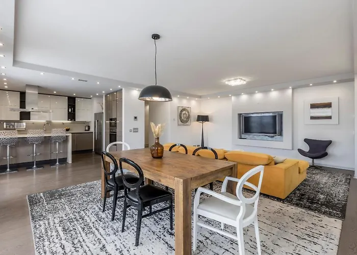דירה Lazarica Penthouse ספליט