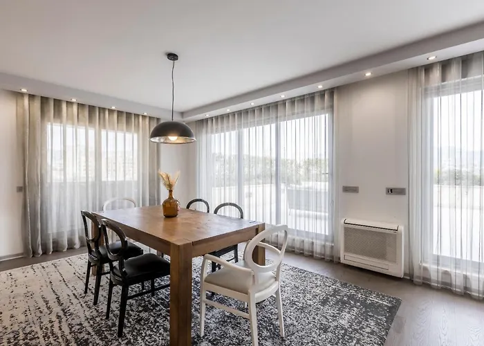 Lazarica Penthouse ספליט