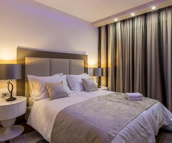 Lazarica Penthouse דירה ספליט