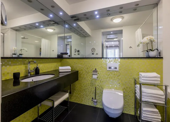 Lazarica Penthouse דירה