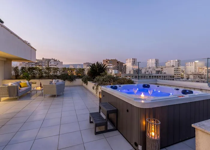 Lazarica Penthouse דירה ספליט