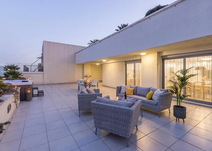 Lazarica Penthouse